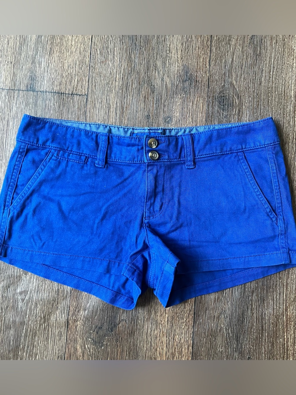 Y2K American Eagle 2010s royal blue baddie booty short shorts Sz 4 32” waist